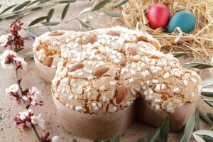 Italian Colomba (Easter cake) La Gran Nocciolata - Maina 