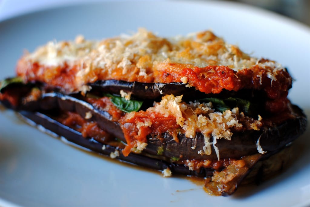Eggplant Parmigiana: a simple recipe for one of the most popular ...