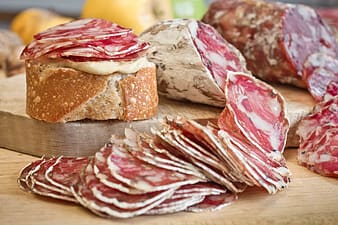 Sauce combinations with cured meats